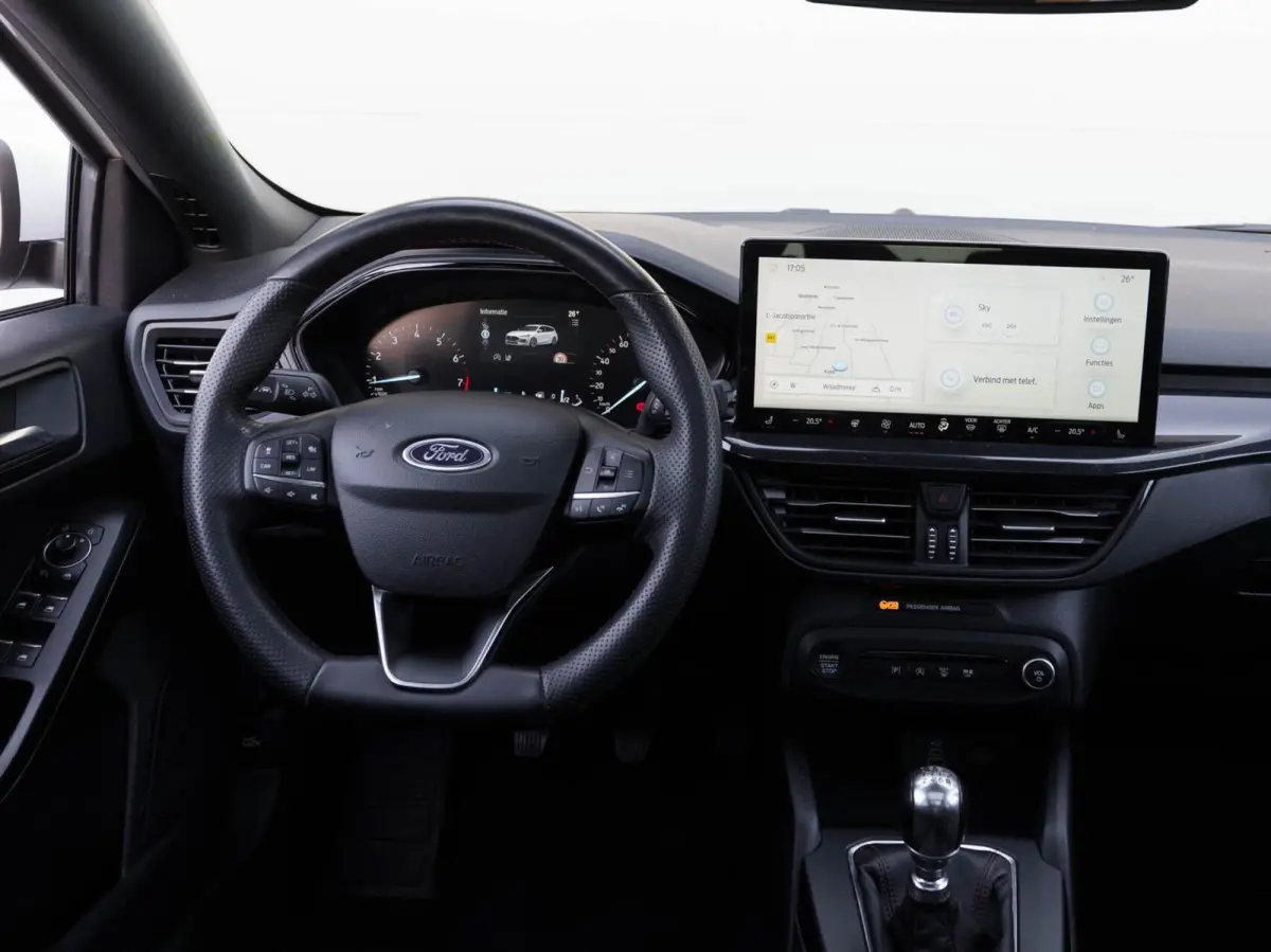 1.0 EcoBoost Hybrid 125pk ST Line | Panoramadak | Groot scherm navigatie | Winterpakket