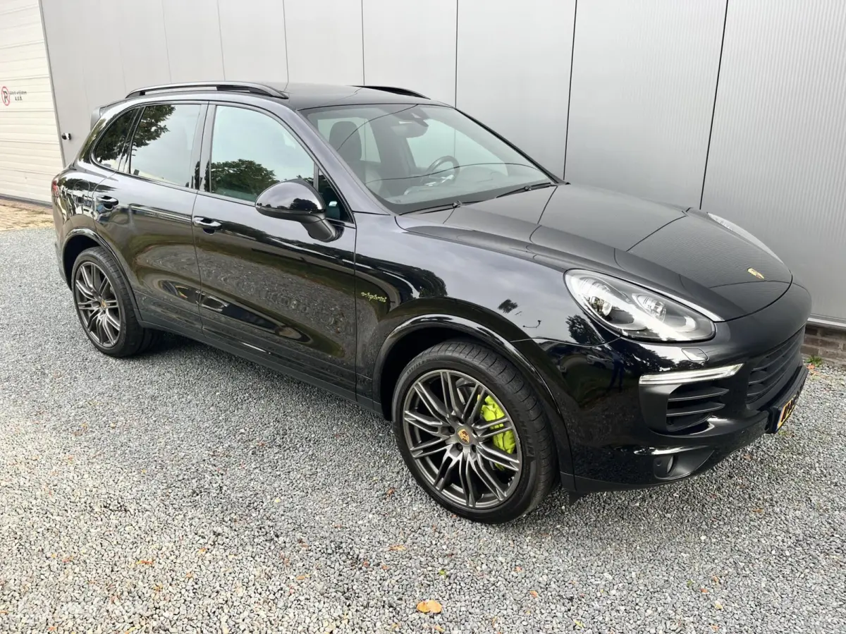 3.0 S E-Hybrid Platinum Edition