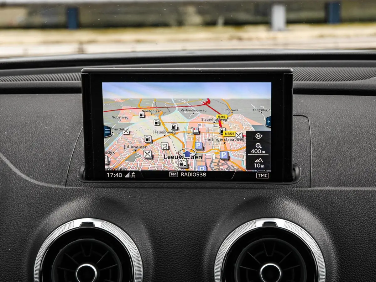 30 TFSI Sport S Line Edition | Automaat | 3x S-Line | LED | Navigatie | Cruise Control | 18"