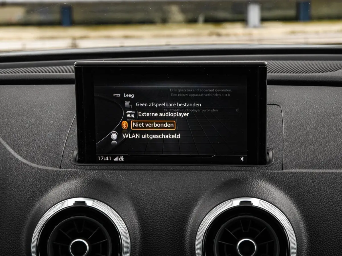 30 TFSI Sport S Line Edition | Automaat | 3x S-Line | LED | Navigatie | Cruise Control | 18"