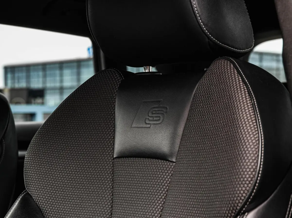 30 TFSI Sport S Line Edition | Automaat | 3x S-Line | LED | Navigatie | Cruise Control | 18"