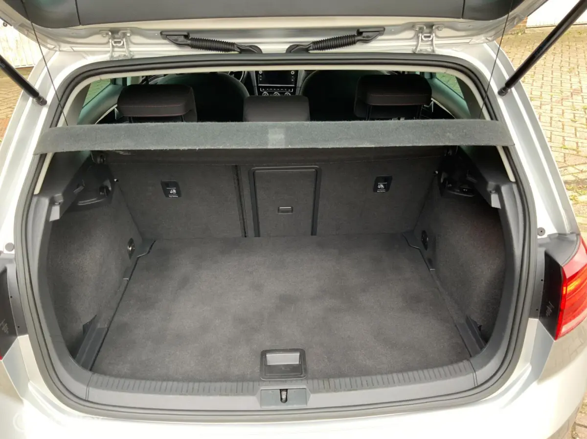 1.0 TSI Comfortline,CarPlay,Cruise,Park sensor,Automaat.