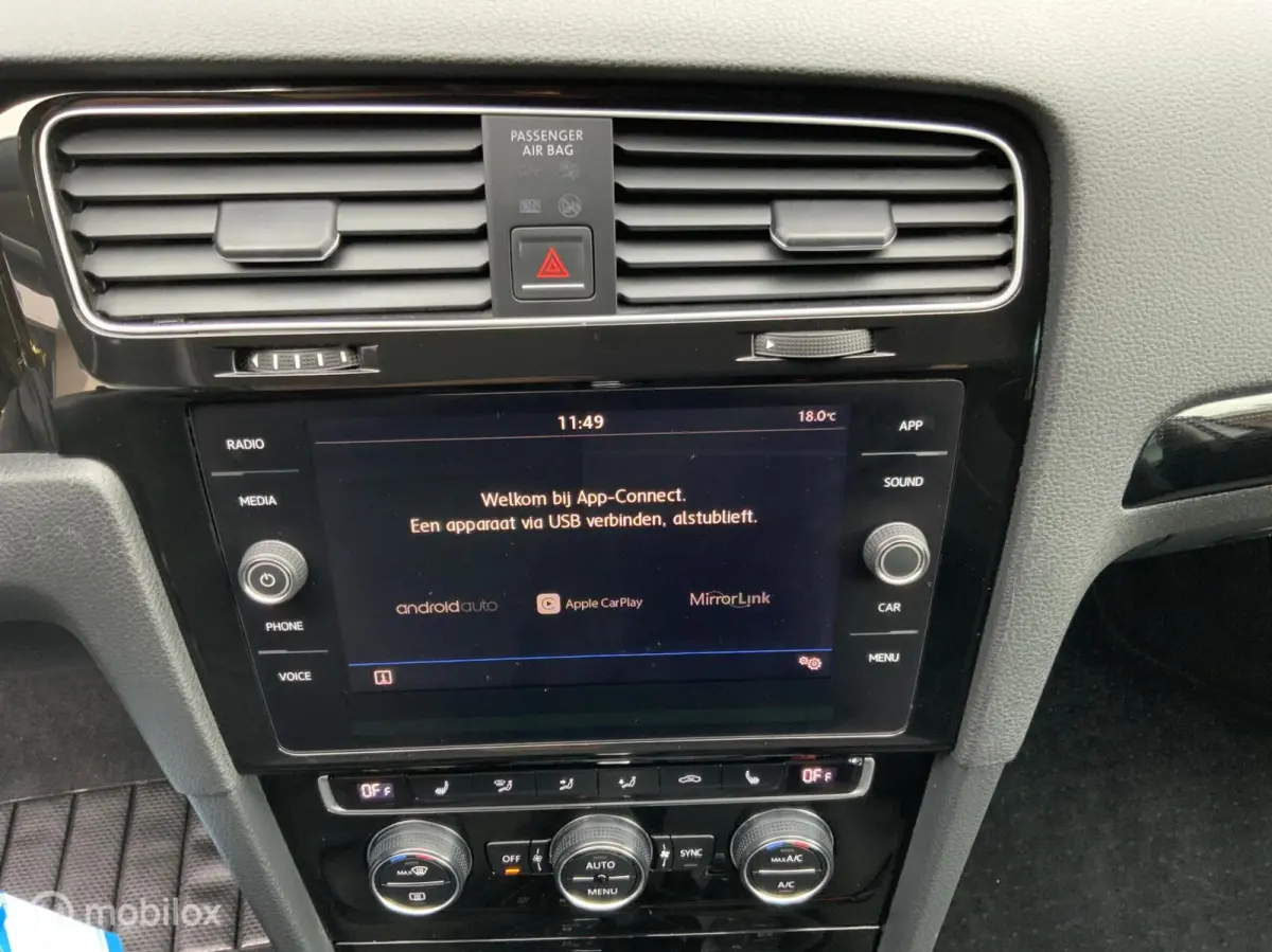 1.0 TSI Comfortline,CarPlay,Cruise,Park sensor,Automaat.