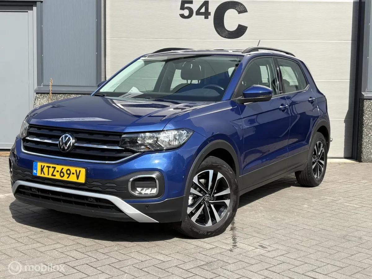 1.0 TSI Style Camera/Cruise/Sensoren
