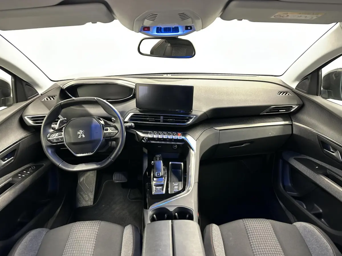 1.2 PureTech Allure Pack|7 Persoons|Trekhaak|Navi|AppleCarplay|Cruise|Airco|