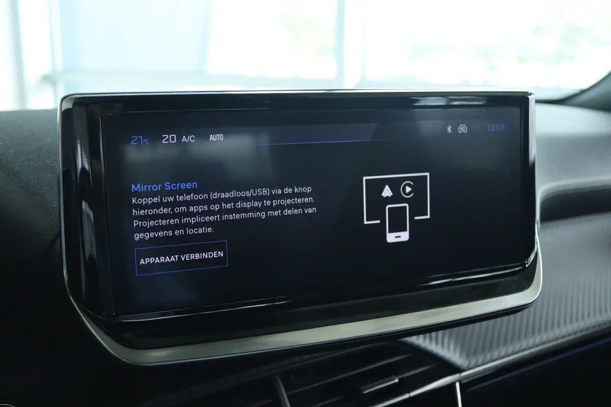 1.2 Hybrid 145 GT | Adapt. Cruise | 360 Camera | Navigatie | Carplay | 18 Inch Evissa | Keyless | Climate | LED |