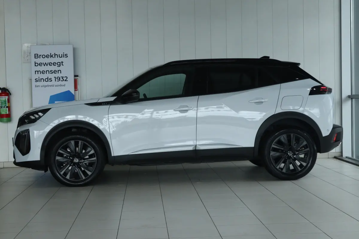 1.2 Hybrid 145 GT | Adapt. Cruise | 360 Camera | Navigatie | Carplay | 18 Inch Evissa | Keyless | Climate | LED |
