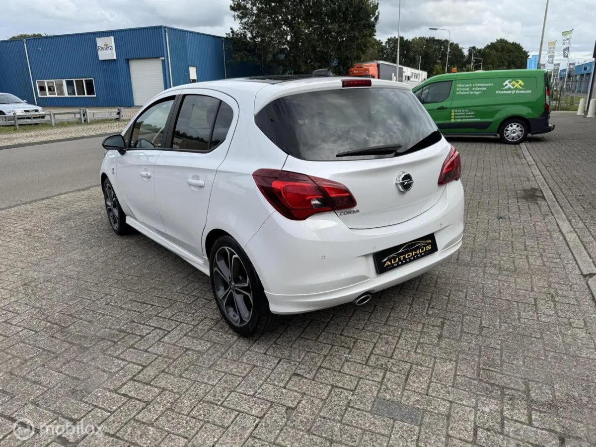1.4 Turbo 150 PK Black Roof Edition OPC-LINE CARPLAY 72862 KM CORSA 1.4