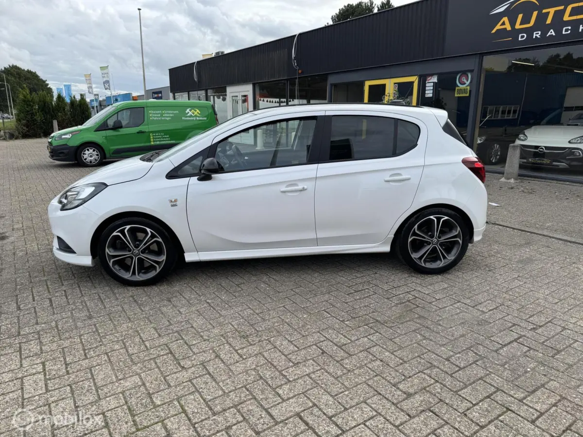 1.4 Turbo 150 PK Black Roof Edition OPC-LINE CARPLAY 72862 KM CORSA 1.4