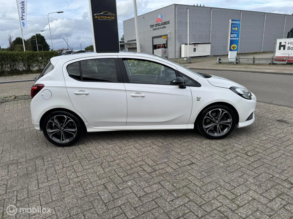1.4 Turbo 150 PK Black Roof Edition OPC-LINE CARPLAY 72862 KM CORSA 1.4