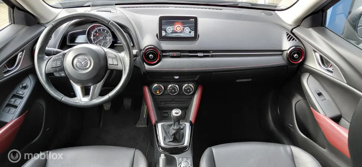 2.0 SkyActiv-G 120,Leer,Trekhaak,Headup