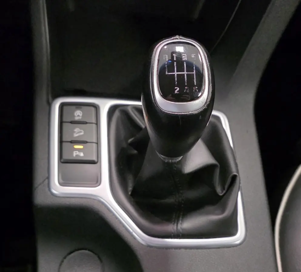 1.6 GDI Design Edition Camera Cruise JBL Leder Navi Mooi!