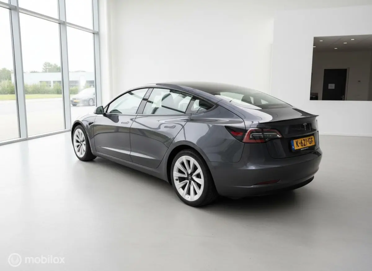 Long Range AWD 75 kWh | 85,3% SOH | 19" | Autopilot | BTW
