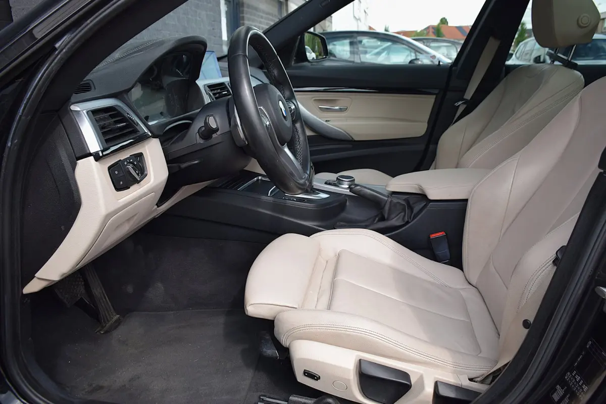 320i High Executive*M-Pakket*Pano*Head-up*Virtual cockpit*Camera*Enz