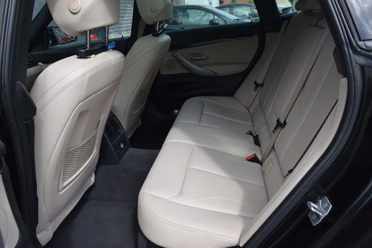 320i High Executive*M-Pakket*Pano*Head-up*Virtual cockpit*Camera*Enz