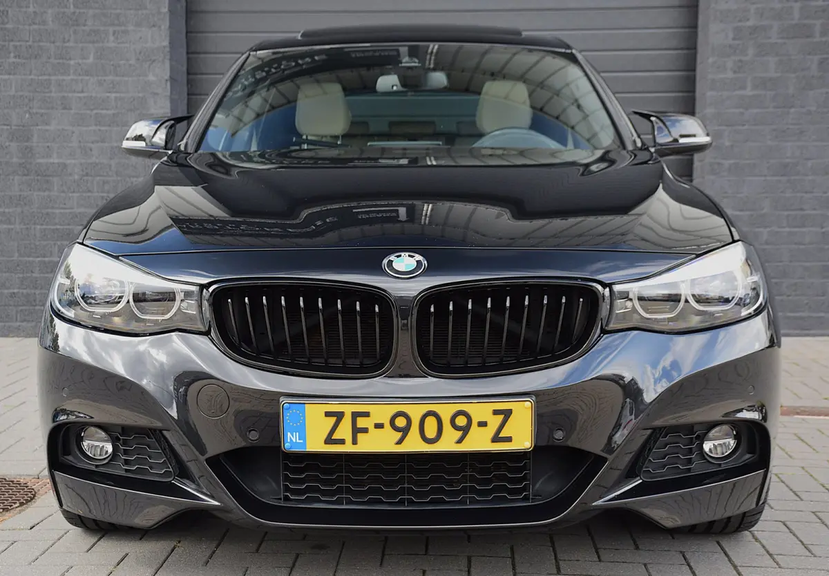 320i High Executive*M-Pakket*Pano*Head-up*Virtual cockpit*Camera*Enz