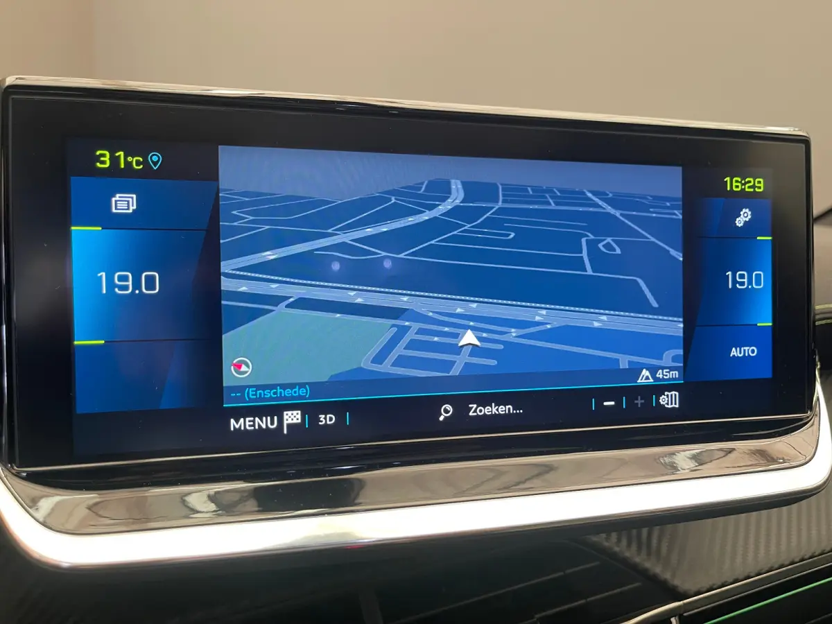EV GT 350 50 kWh Panorama Dak | Leder/Alcantara | Stoelverwarming | Parkeersensoren Rondom | Camera | Navigatie | Achteruitrijcamera | Airco (automatisch) | Cruise control adaptief met Stop&