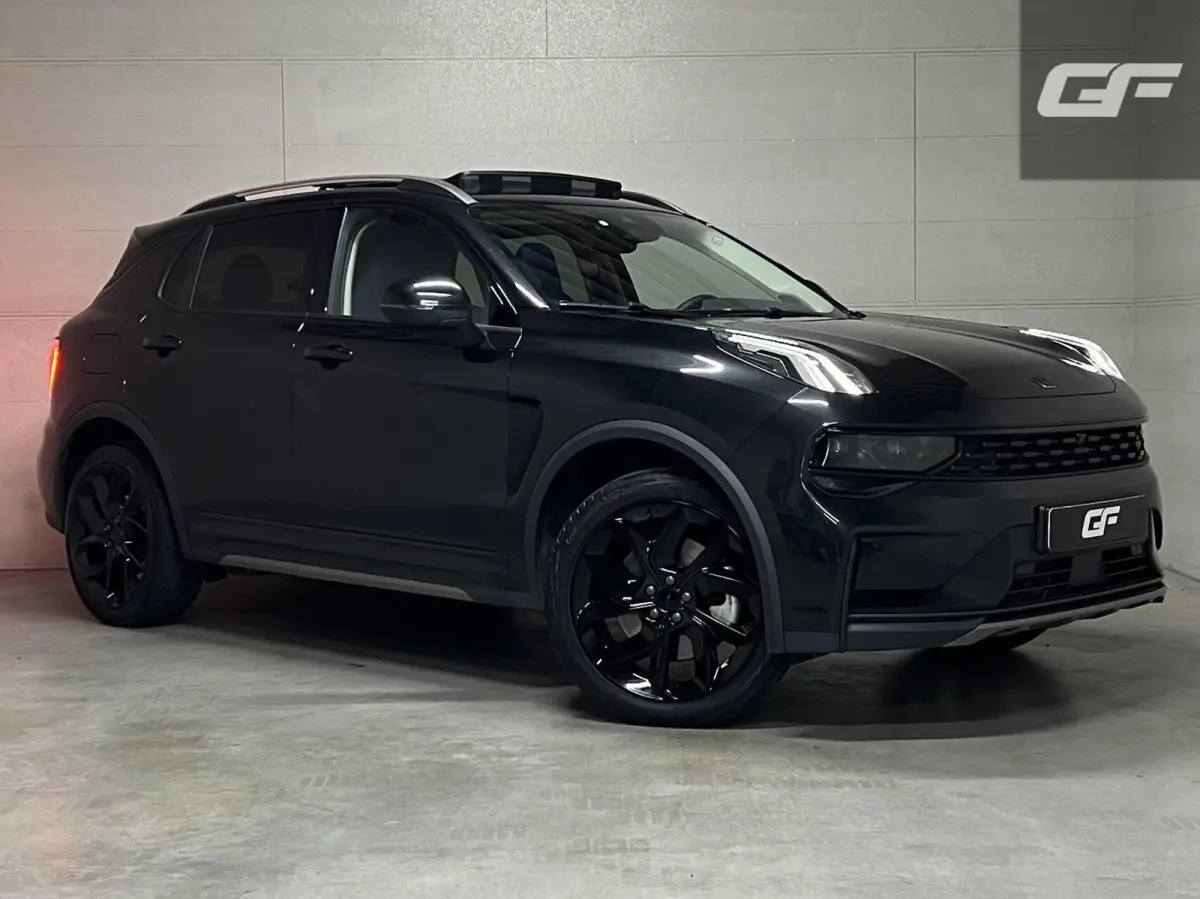 1.5 Plug-in Black Edition Sfeerver. CarPlay 360°