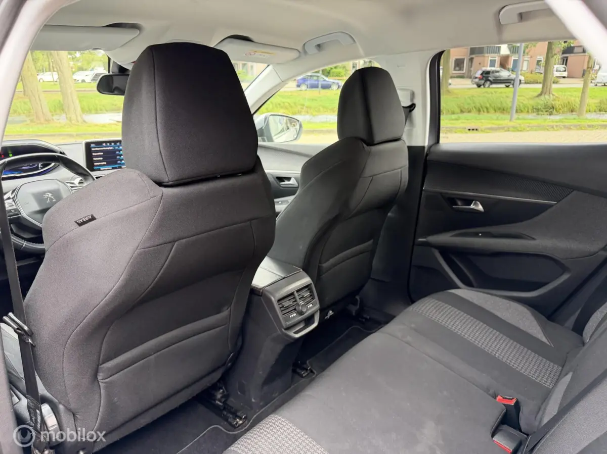 1.2 PureTech Active|Automaat|DB Riem v.v|Carplay|