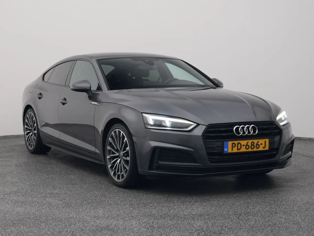2.0 TFSi Launch Edition S-line | CARPLAY | KEYLESS | SFEERVERL.