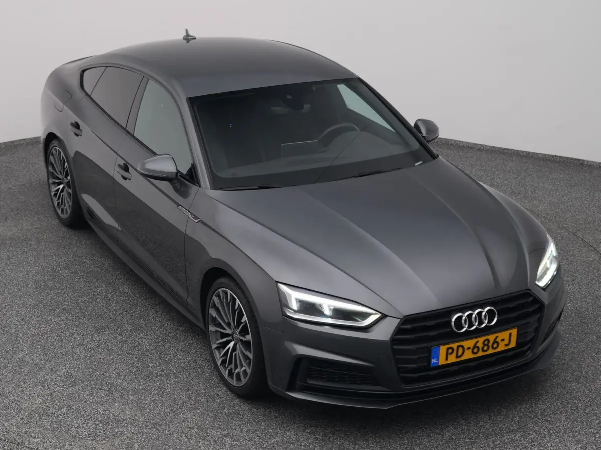 2.0 TFSi Launch Edition S-line | CARPLAY | KEYLESS | SFEERVERL.