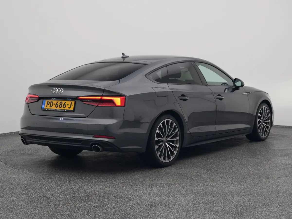 2.0 TFSi Launch Edition S-line | CARPLAY | KEYLESS | SFEERVERL.