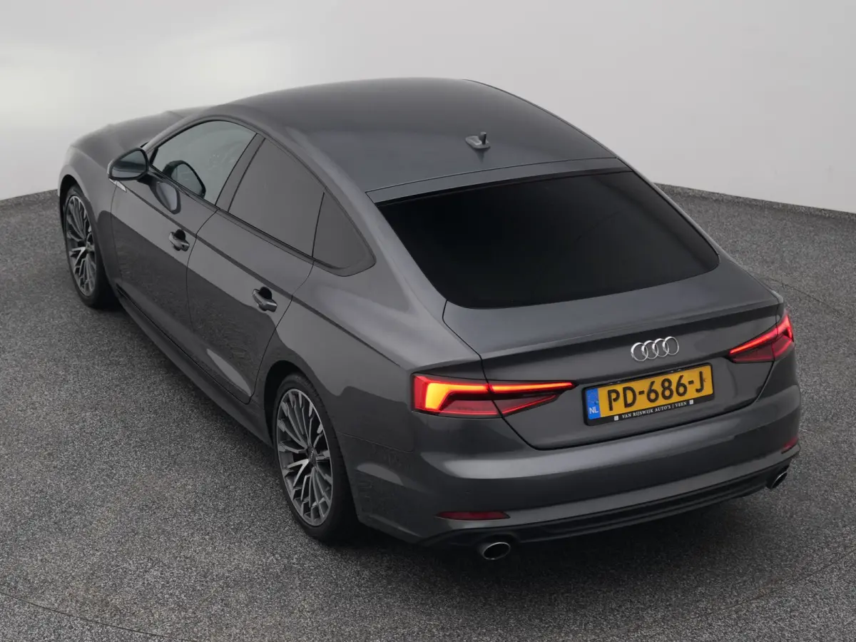 2.0 TFSi Launch Edition S-line | CARPLAY | KEYLESS | SFEERVERL.