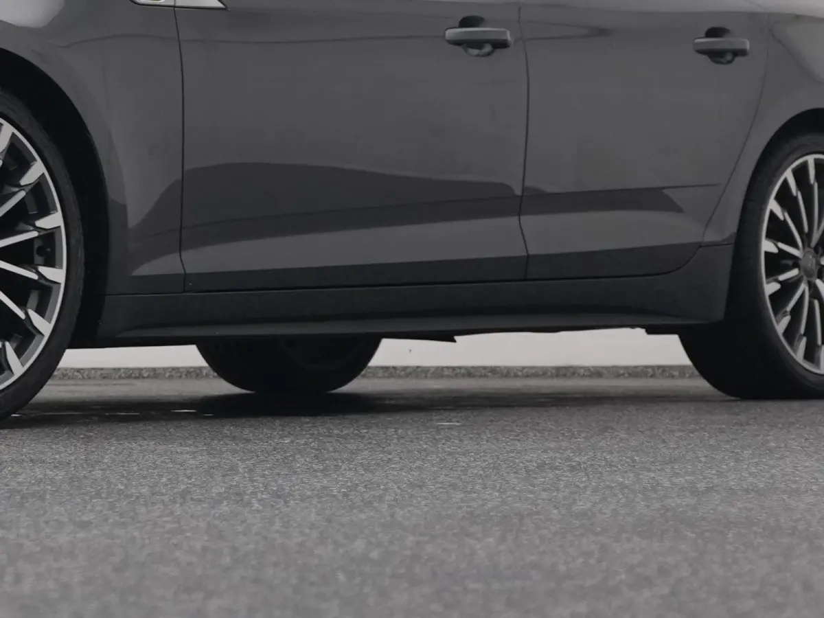 2.0 TFSi Launch Edition S-line | CARPLAY | KEYLESS | SFEERVERL.
