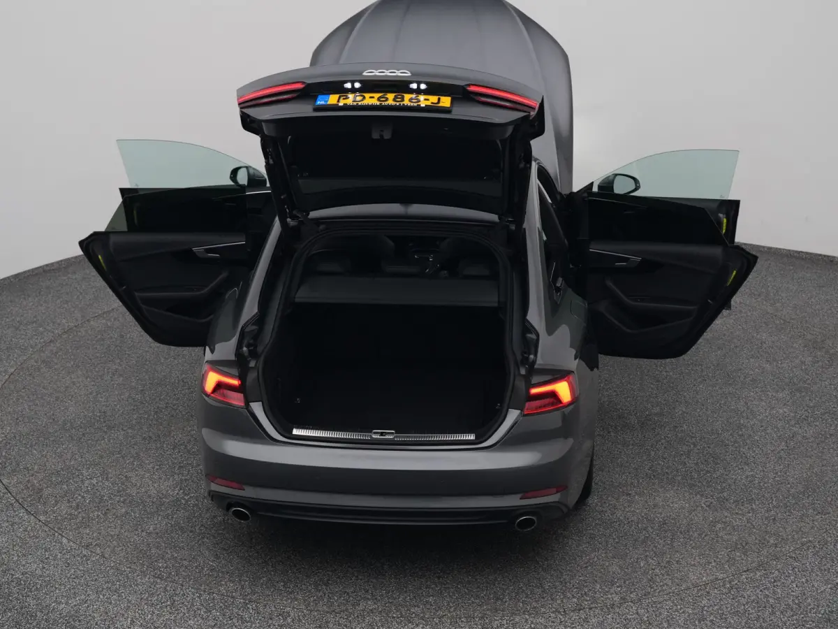 2.0 TFSi Launch Edition S-line | CARPLAY | KEYLESS | SFEERVERL.