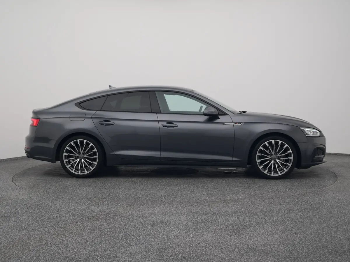 2.0 TFSi Launch Edition S-line | CARPLAY | KEYLESS | SFEERVERL.