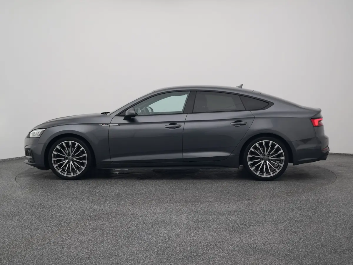 2.0 TFSi Launch Edition S-line | CARPLAY | KEYLESS | SFEERVERL.