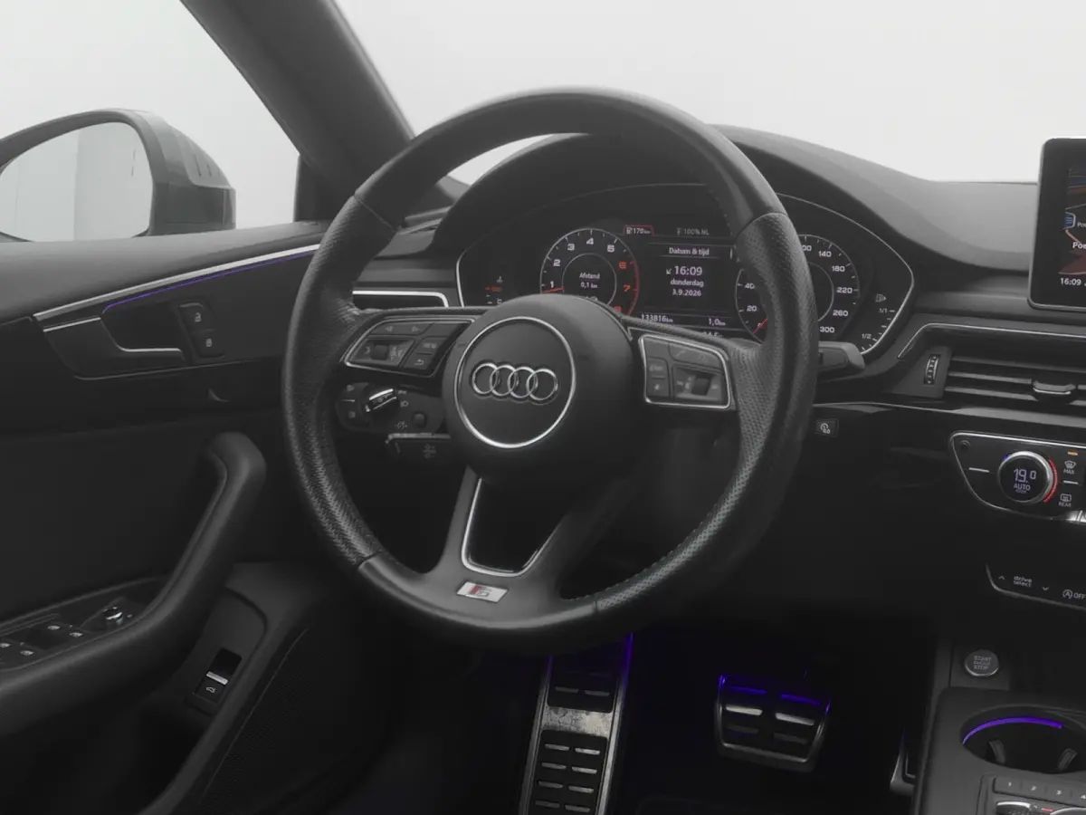 2.0 TFSi Launch Edition S-line | CARPLAY | KEYLESS | SFEERVERL.