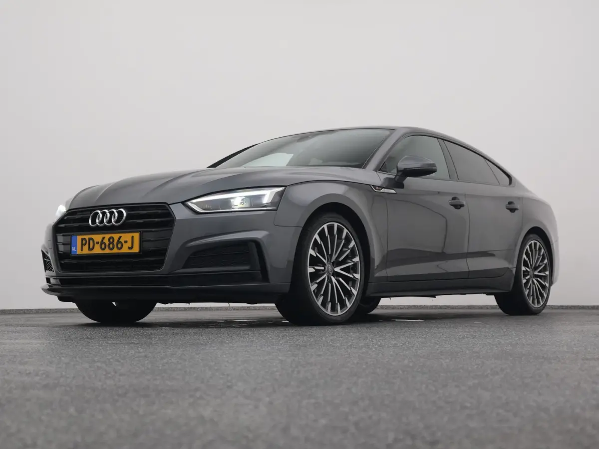 2.0 TFSi Launch Edition S-line | CARPLAY | KEYLESS | SFEERVERL.