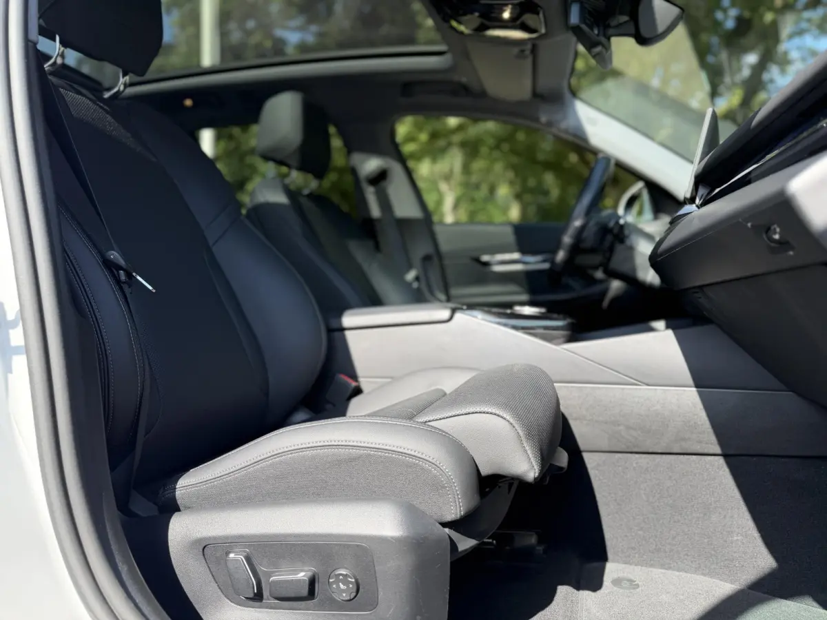 eDrive40 Business Edition 84 kWh | SOH 96% | Pano | BTW |