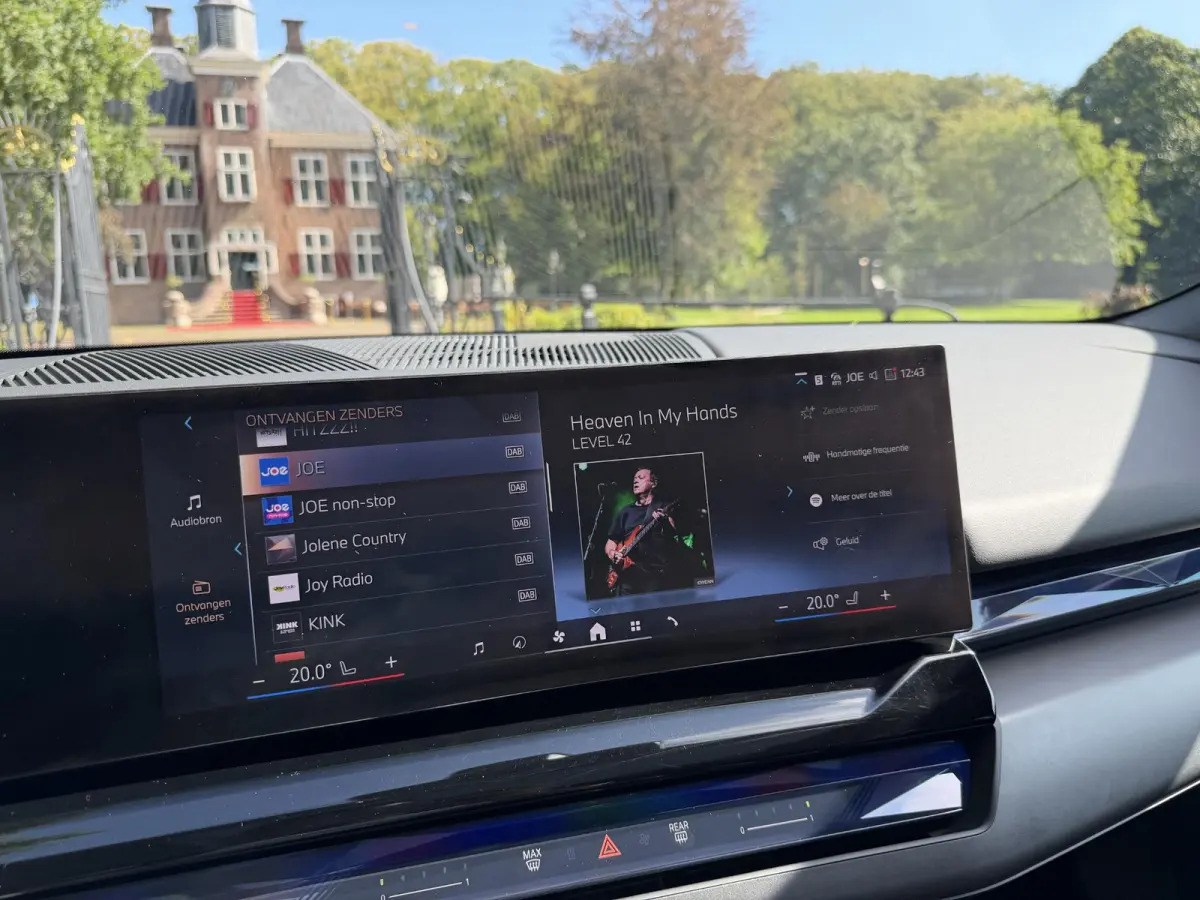 eDrive40 Business Edition 84 kWh | SOH 96% | Pano | BTW |