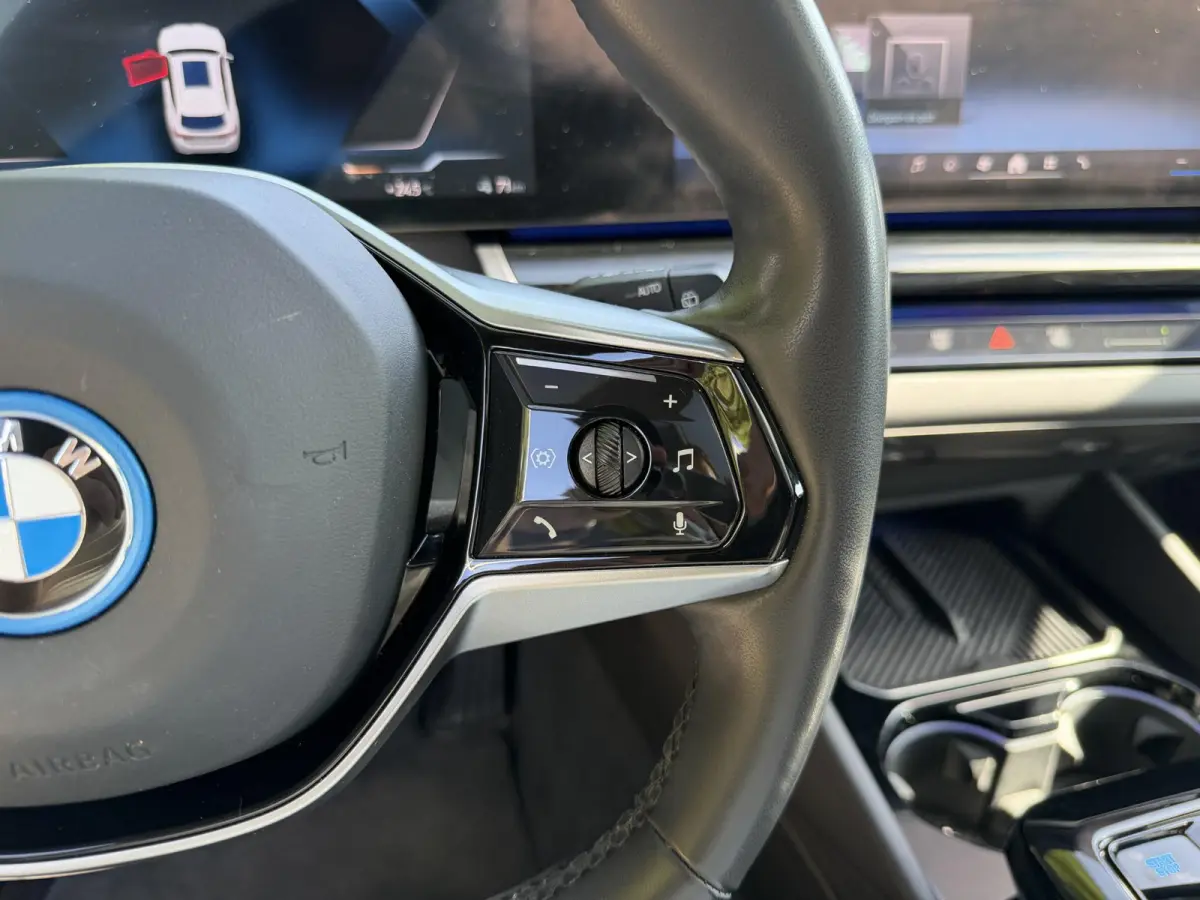 eDrive40 Business Edition 84 kWh | SOH 96% | Pano | BTW |