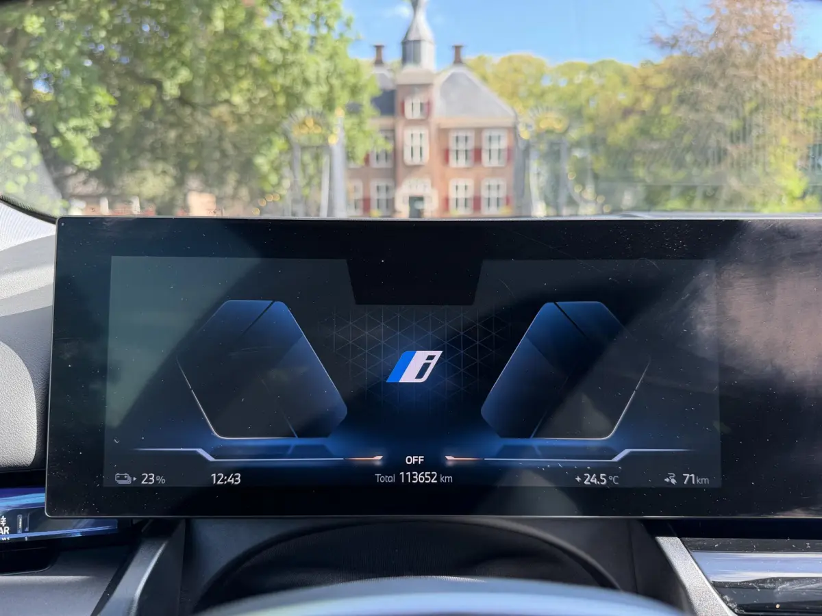 eDrive40 Business Edition 84 kWh | SOH 96% | Pano | BTW |