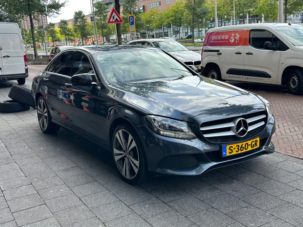 200 Automaat Leer Navi Clima