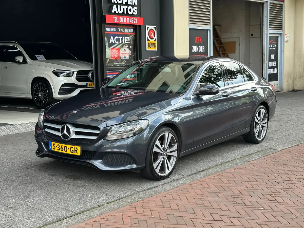 200 Automaat Leer Navi Clima