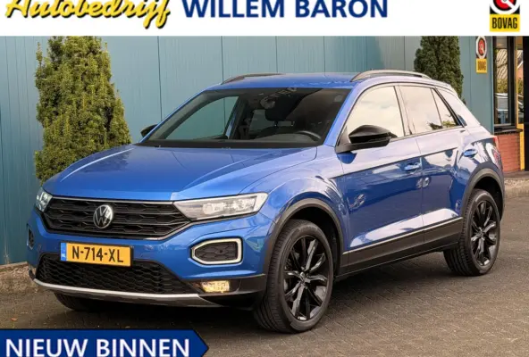1.5 TSI Sport+ Black Edition | CAM | ADAPT.CRUISE | CARPLAY | NAV | PDC | LED | DIGI.DASH | SPORTSTOELEN | 18" LMV