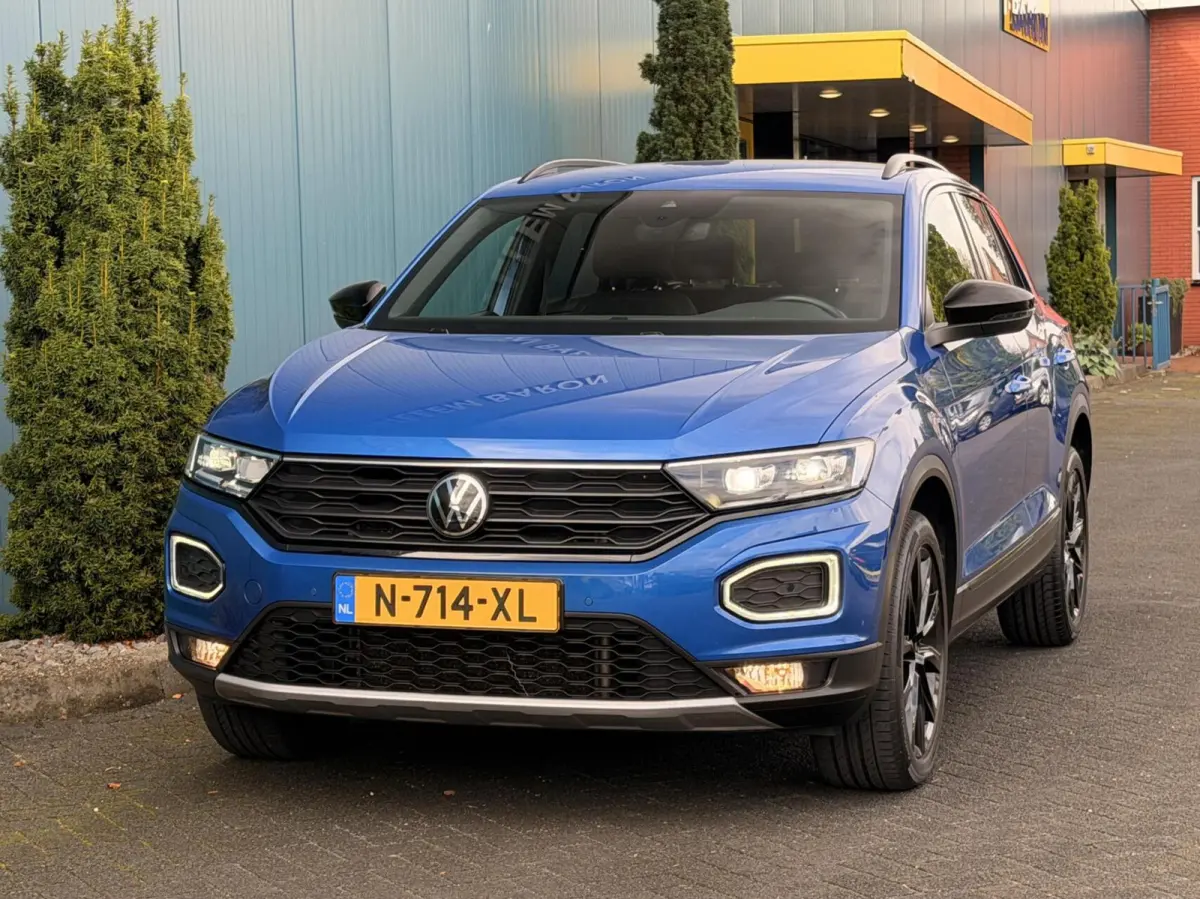 1.5 TSI Sport+ Black Edition | CAM | ADAPT.CRUISE | CARPLAY | NAV | PDC | LED | DIGI.DASH | SPORTSTOELEN | 18" LMV