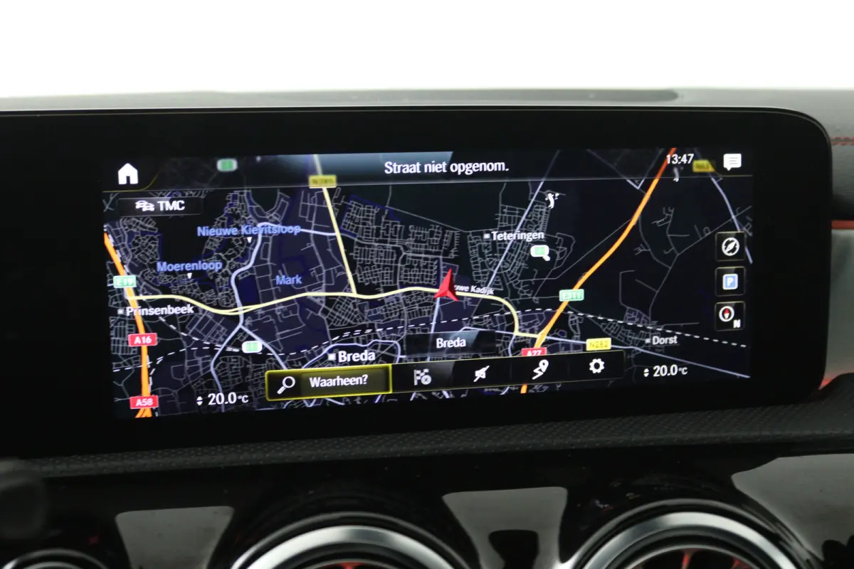 180 AMG Line (PANORAMADAK, SFEERVERLICHTING, STOELVERWARMING, CAMERA)