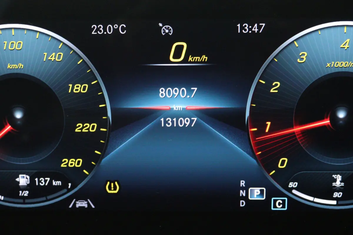180 AMG Line (PANORAMADAK, SFEERVERLICHTING, STOELVERWARMING, CAMERA)