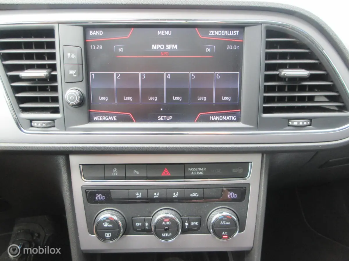 1.8 TSI Xcellence 180pk! 86dkm! Org Ned Automaat Panodak Trekhaak Carplay