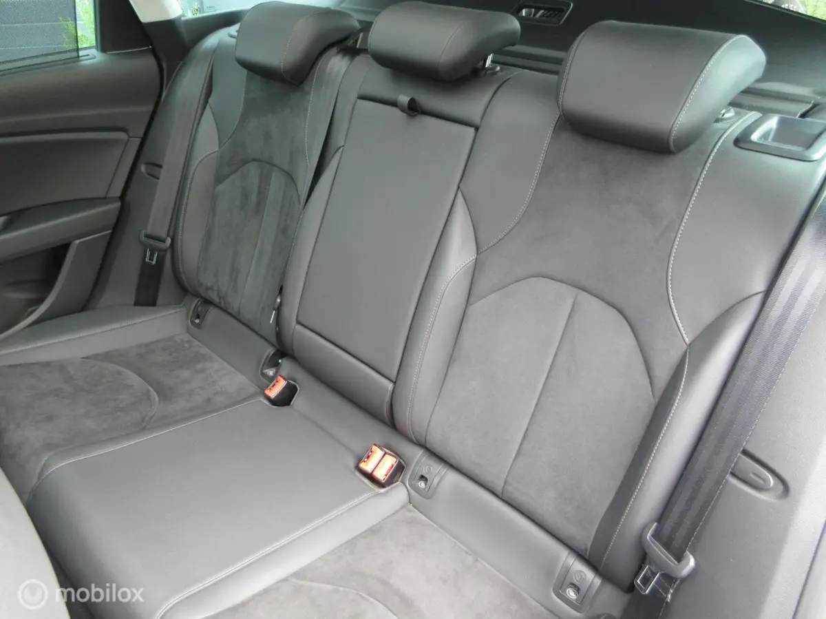 1.8 TSI Xcellence 180pk! 86dkm! Org Ned Automaat Panodak Trekhaak Carplay