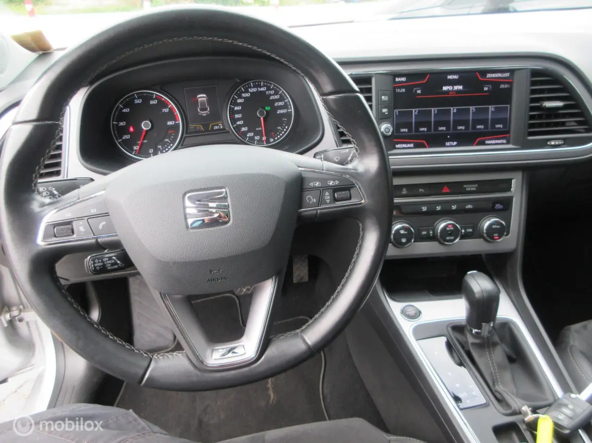 1.8 TSI Xcellence 180pk! 86dkm! Org Ned Automaat Panodak Trekhaak Carplay