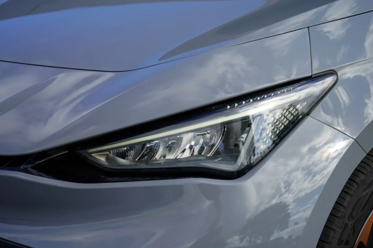 Adr. One 62 kWh | 91,47% SOH | Led | Camera | Keyless | Stoelverwarming