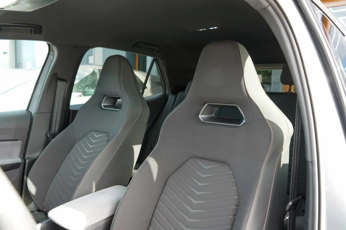 Adr. One 62 kWh | 91,47% SOH | Led | Camera | Keyless | Stoelverwarming