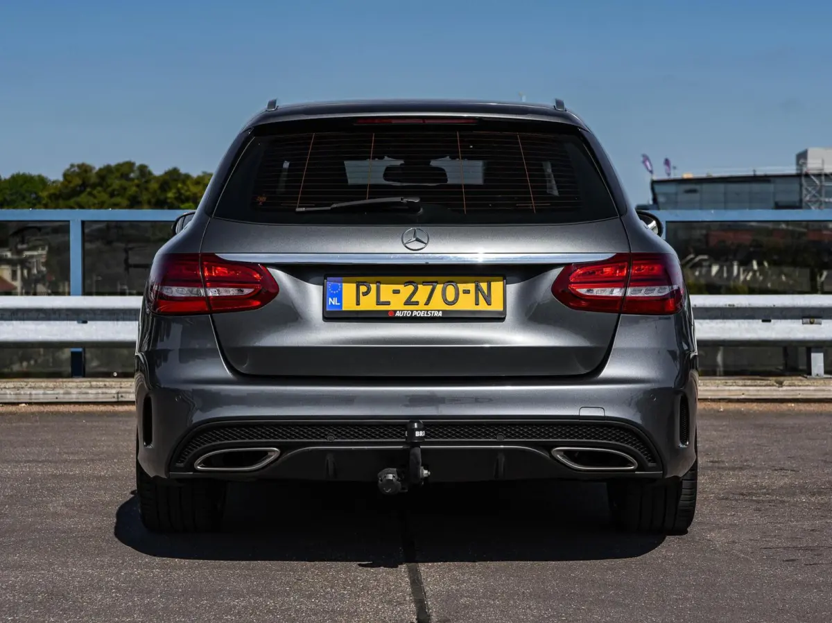 180 Business Solution AMG 156 PK Aut. | Leder | Navigatie | Camera | LED | Trekhaak | 18"