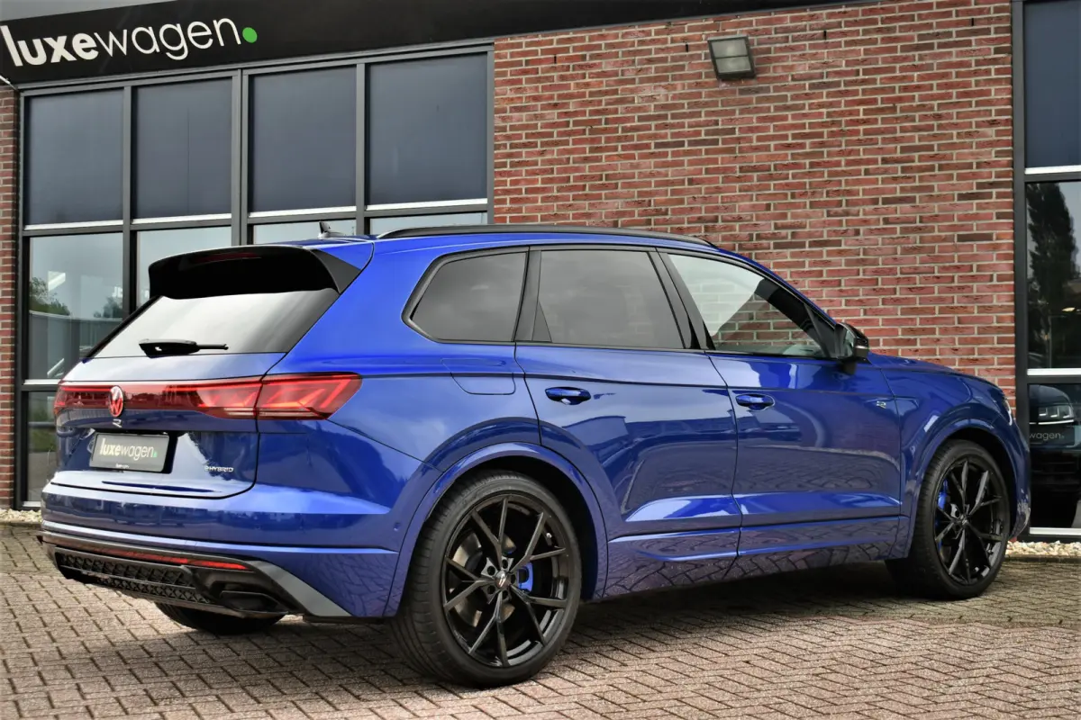 3.0 TSi eHybrid 4M R Trekh DynAudio Stoel-koel Massage HUD 360